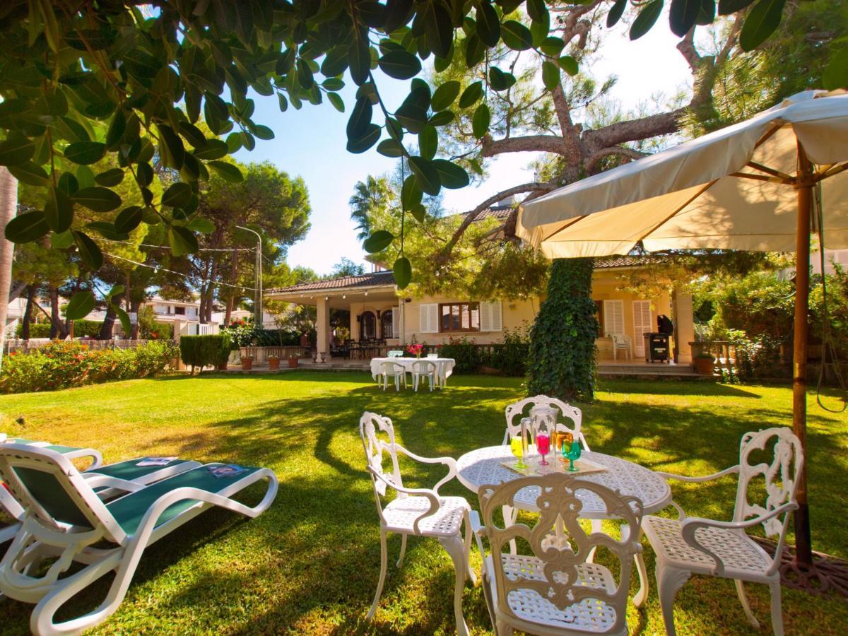 Villa Tita De Manresa, Con Jardines Y Vista Mar Alcúdia Esterno foto
